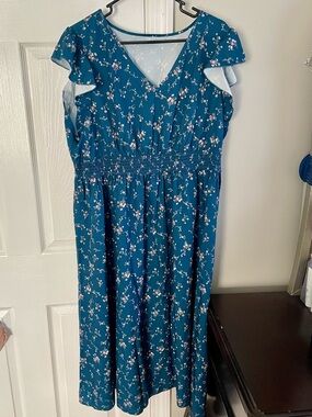 SHEIN Light Teal Floral Dress